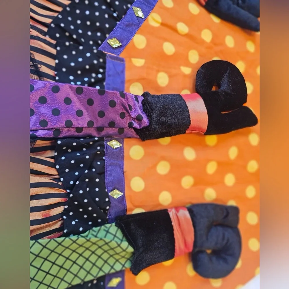 Vintage Pier 1 Imports Halloween Witch Legs Table Runner - Picture 7 of 7